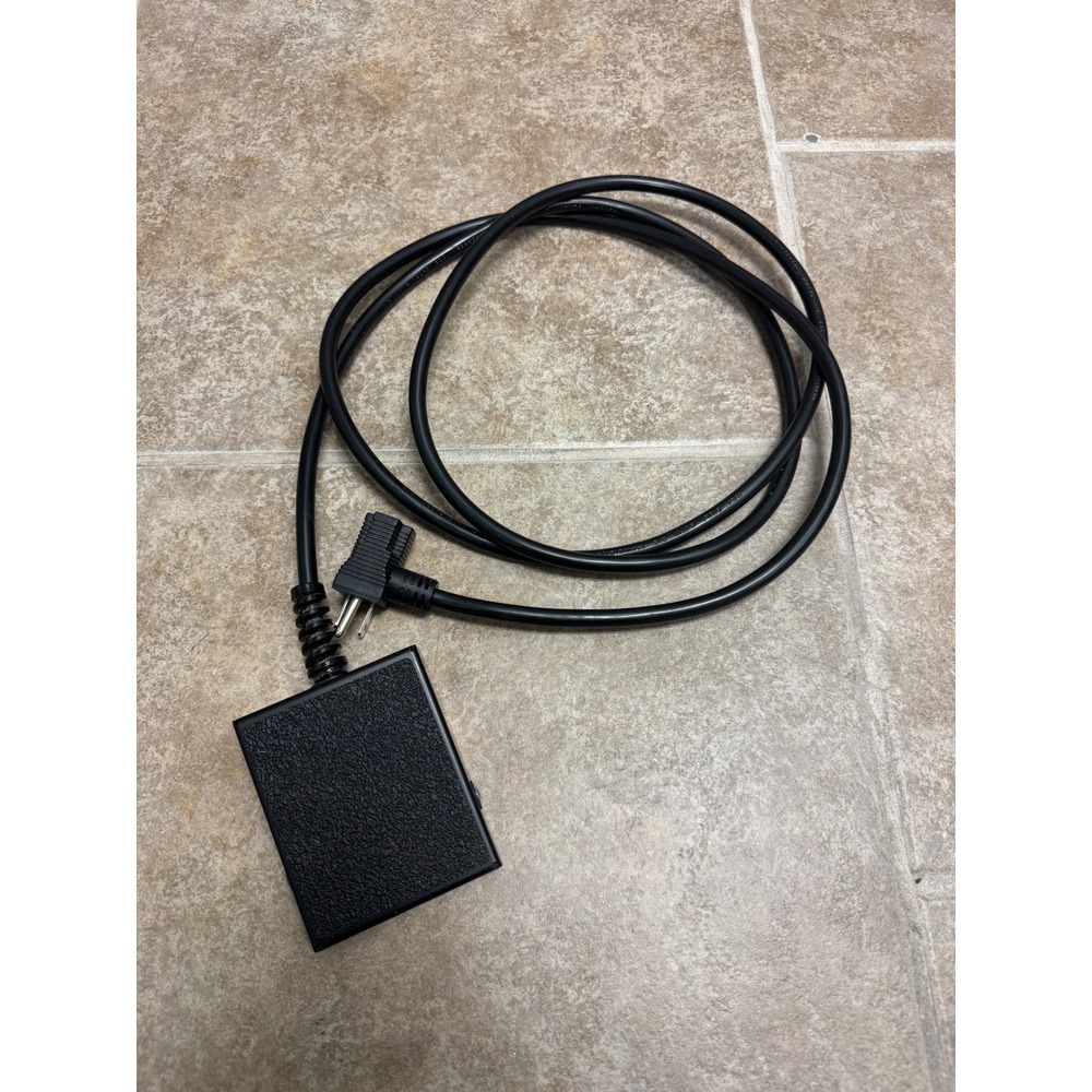 Universal Foot Pedal Controller 2-Prong Power Cord Black